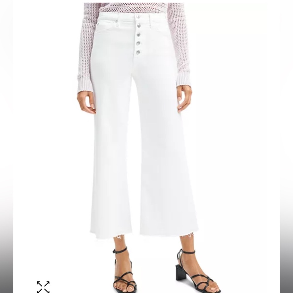 7 For All Mankind White Flare Wide Leg Jeans
Ultra high rise cropped Jo